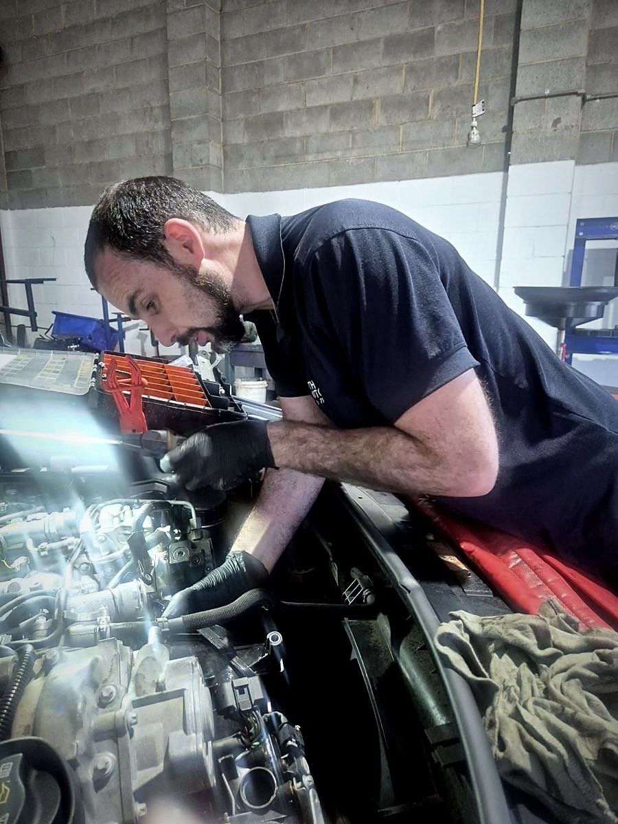 North Star Motors technician working under the bonnet